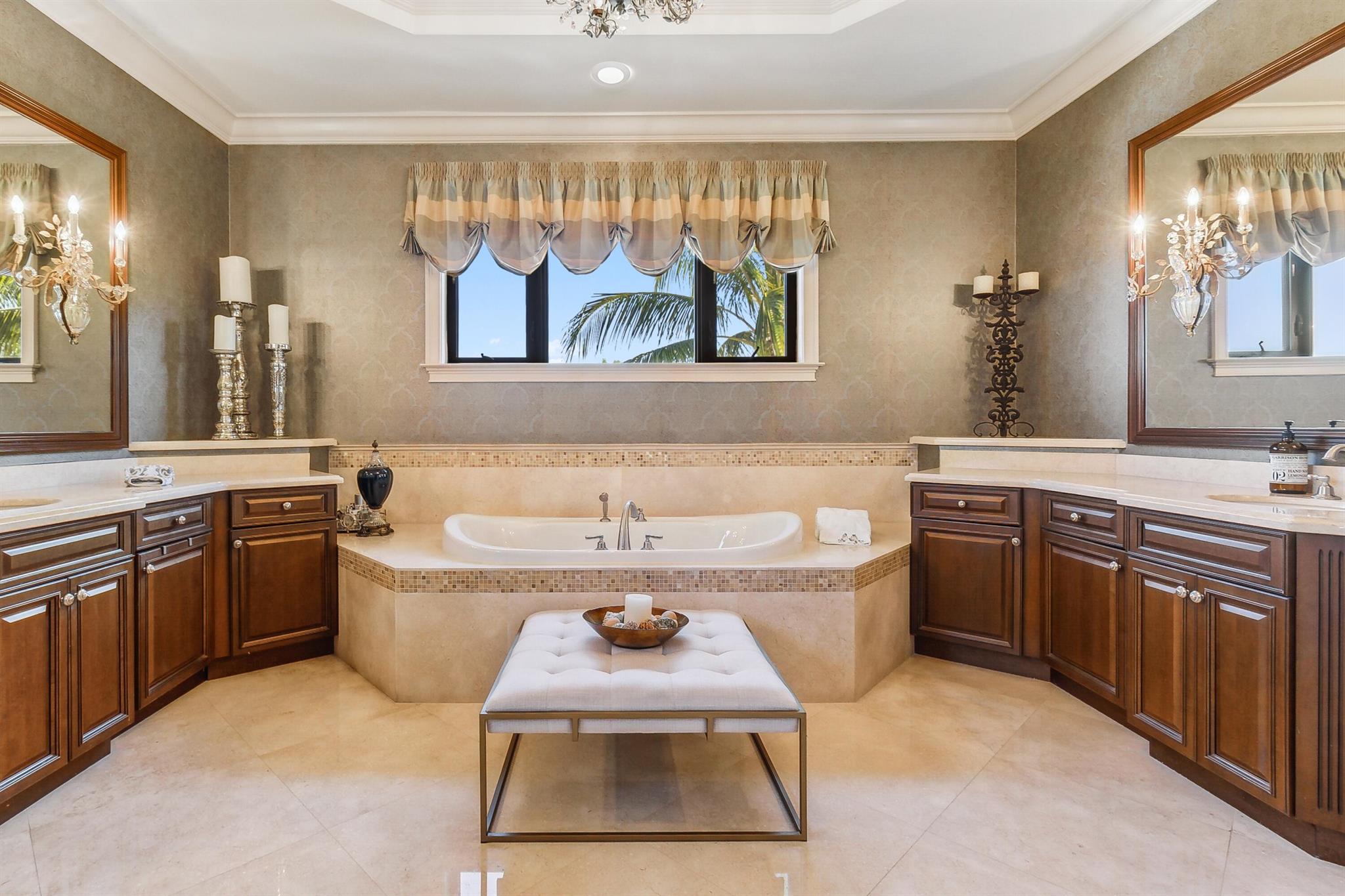 Venetian Isles - Residential