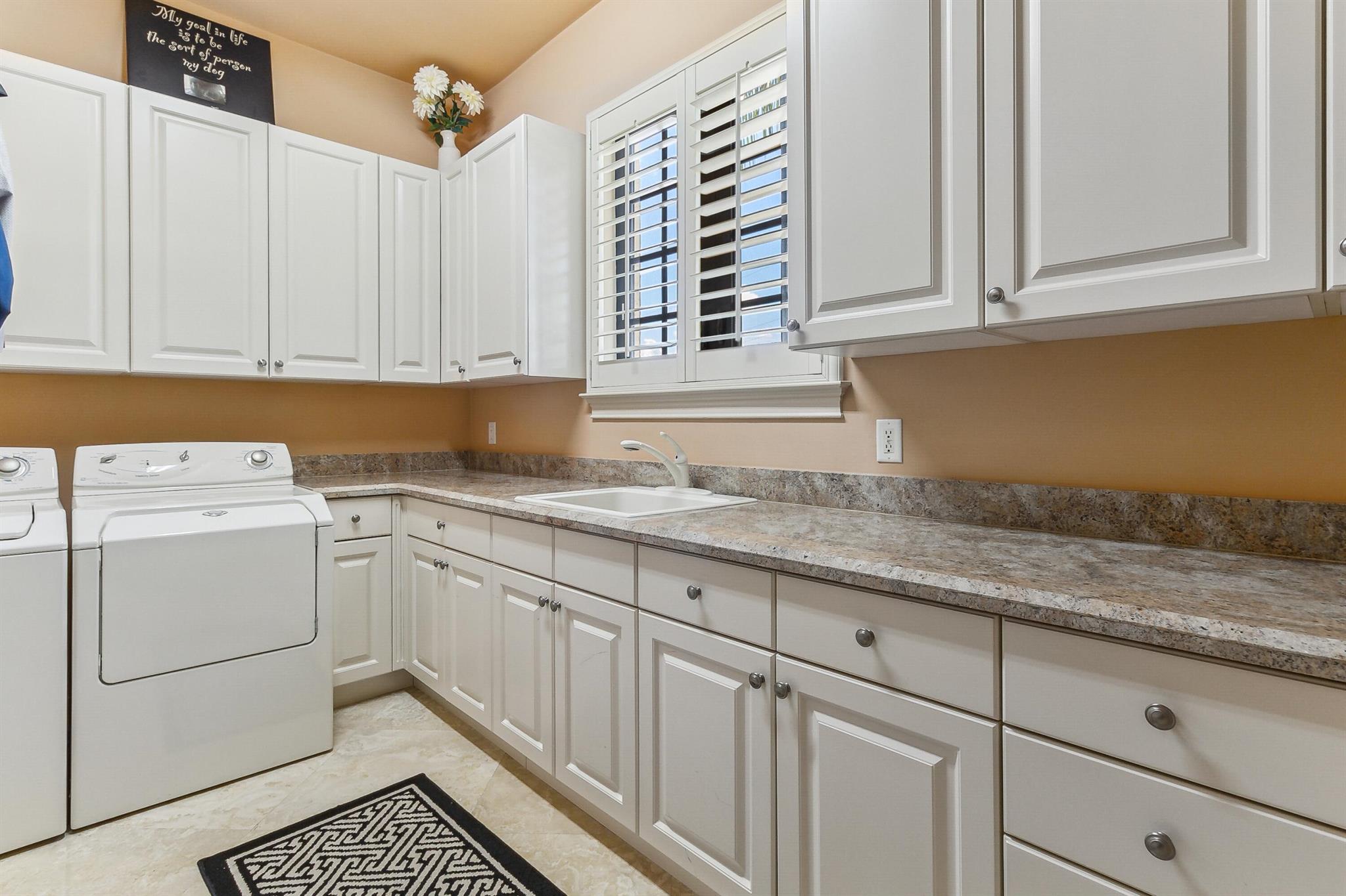 Venetian Isles - Residential