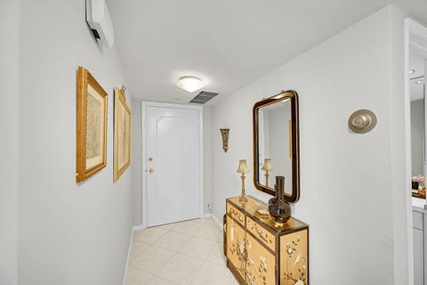 Tiny photo for 701 E Camino Real Real #4b, Boca Raton, FL 33432 (MLS # B26022617)