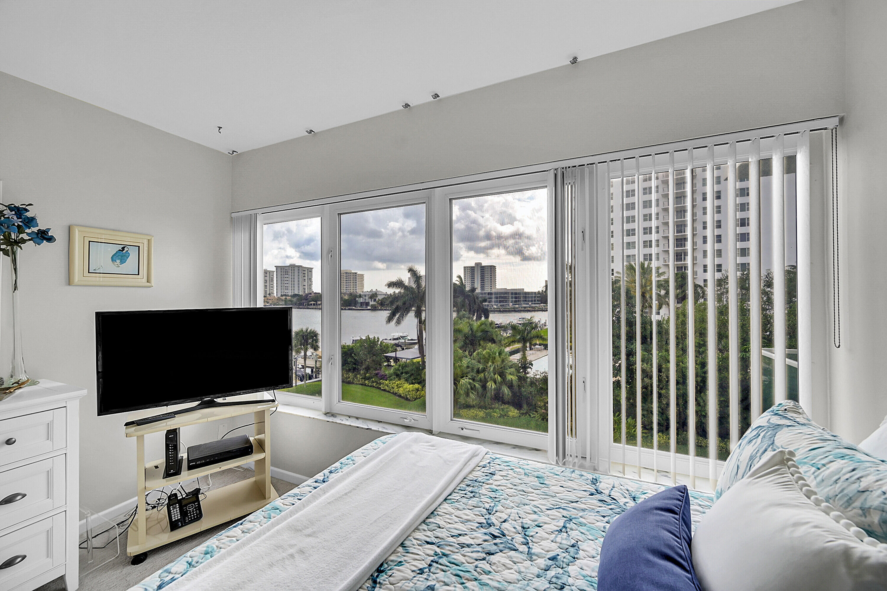 BOCA INLET CONDO - Residential