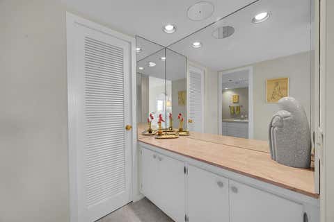 Tiny photo for 701 E Camino Real Real #4b, Boca Raton, FL 33432 (MLS # B26022617)