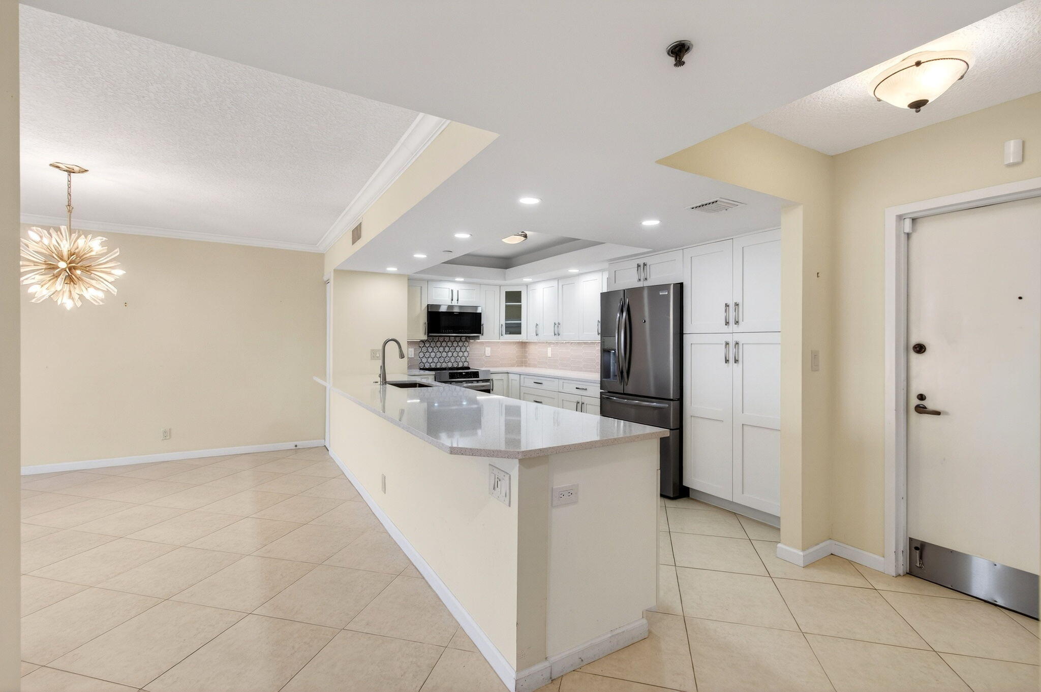 BRAEMAR ISLE CONDO - Residential