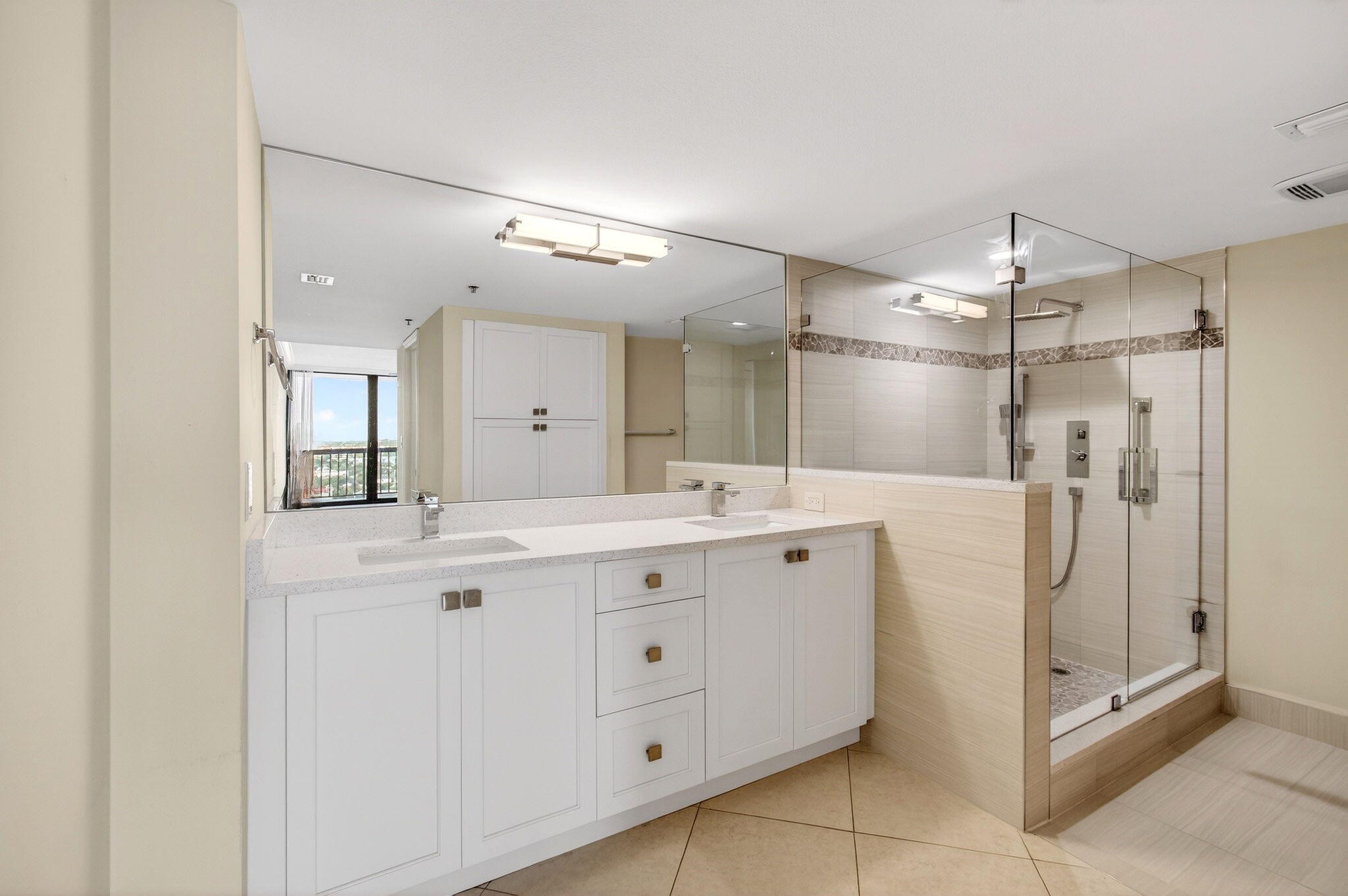 BRAEMAR ISLE CONDO - Residential