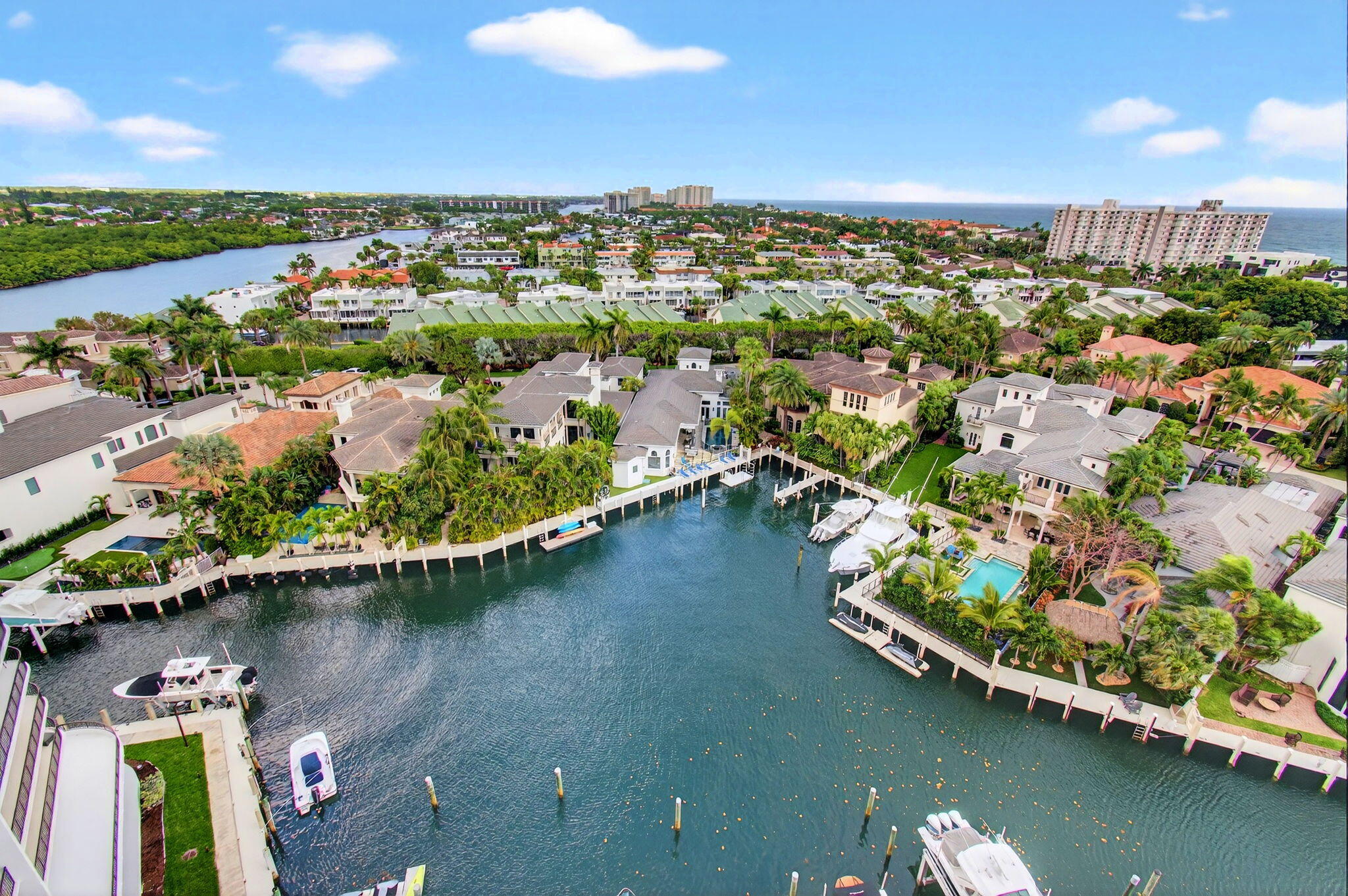 BRAEMAR ISLE CONDO - Residential