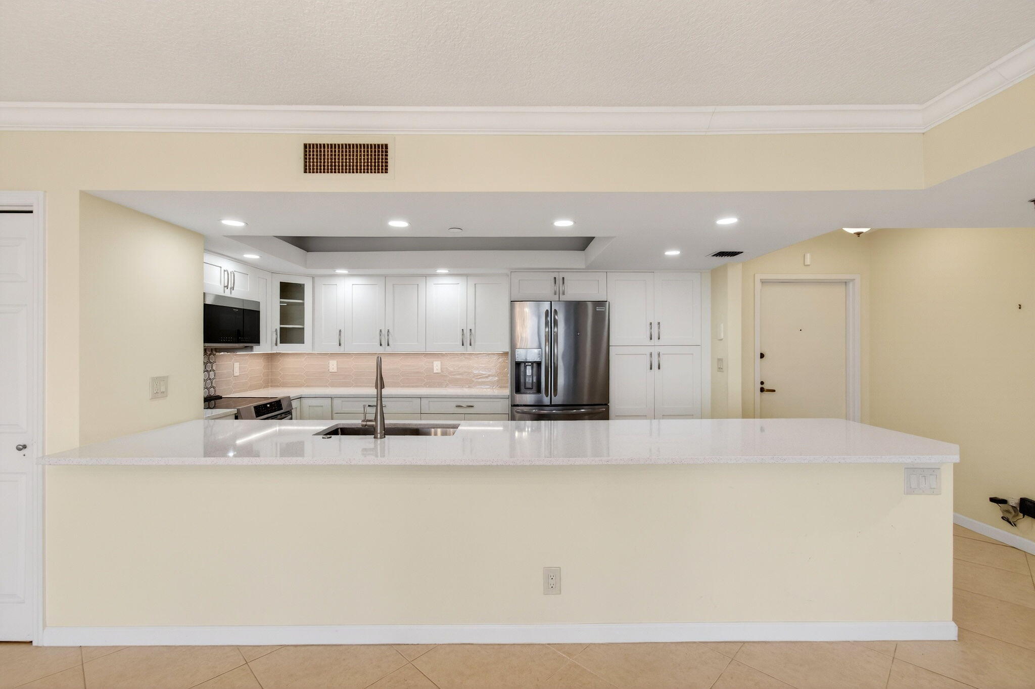 BRAEMAR ISLE CONDO - Residential