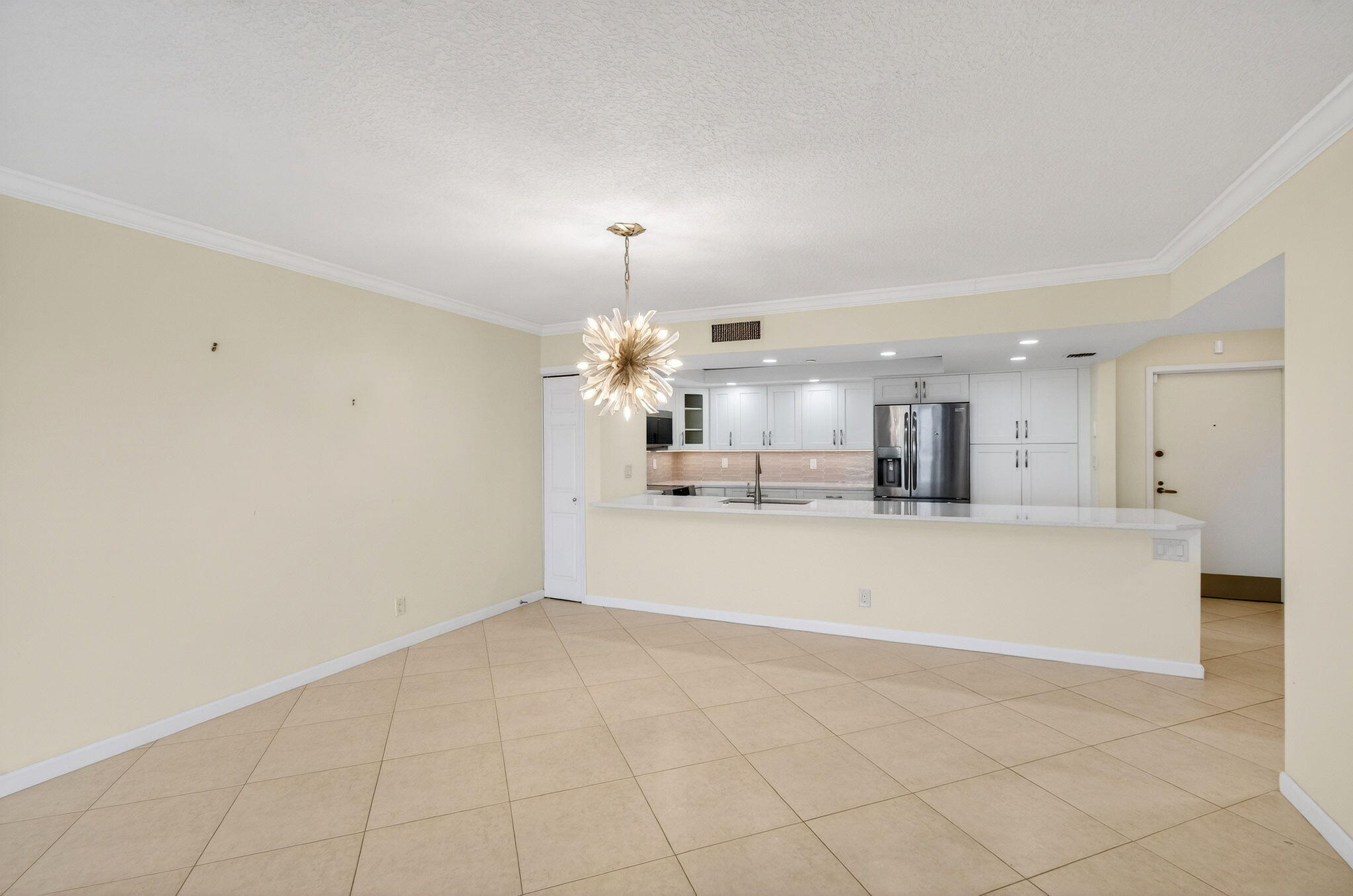 BRAEMAR ISLE CONDO - Residential