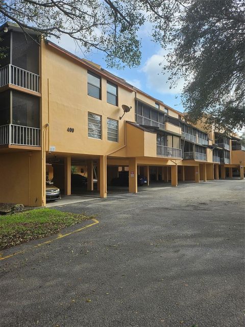 A home in Plantation