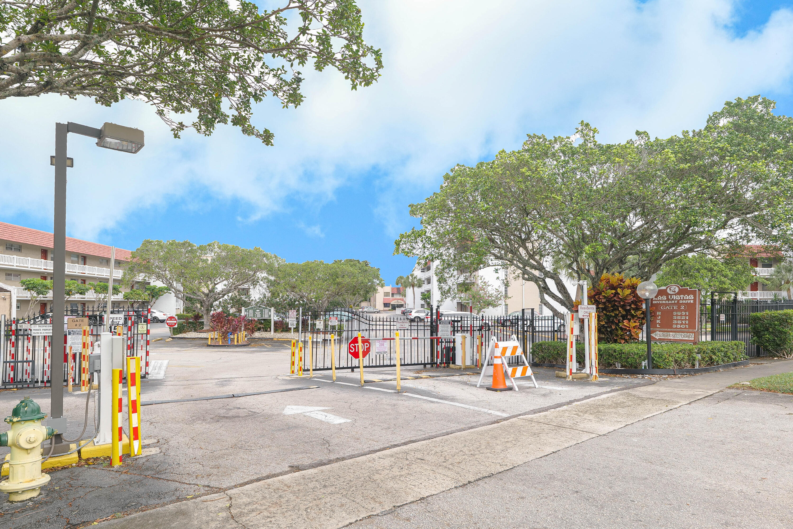 LAS VISTAS - Residential