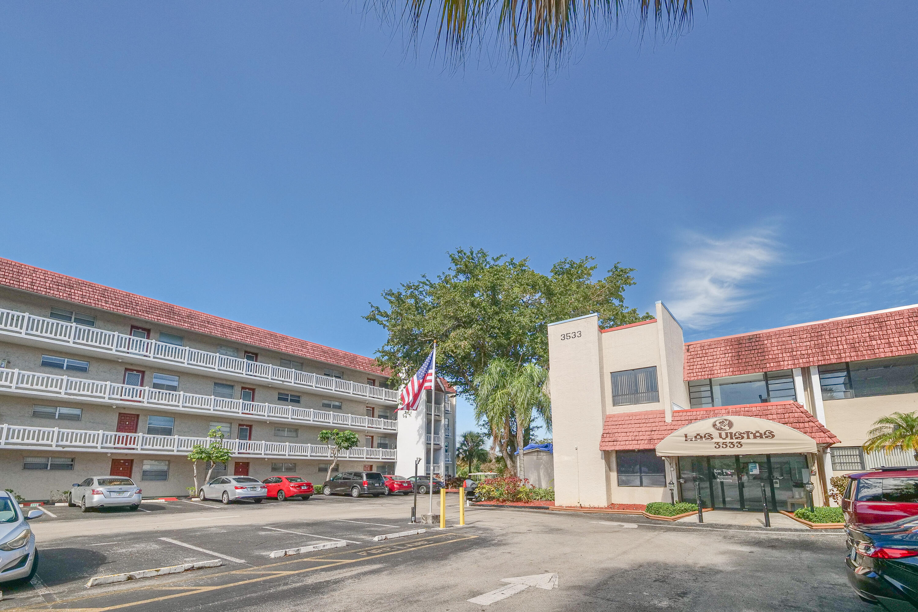 LAS VISTAS - Residential