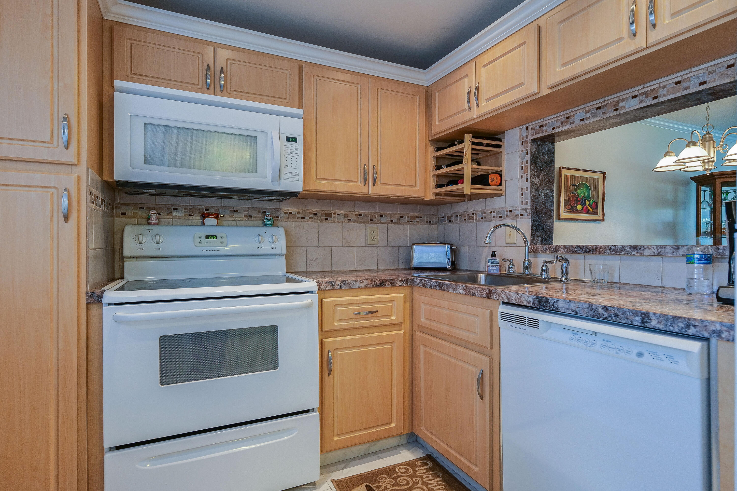 LAS VISTAS - Residential