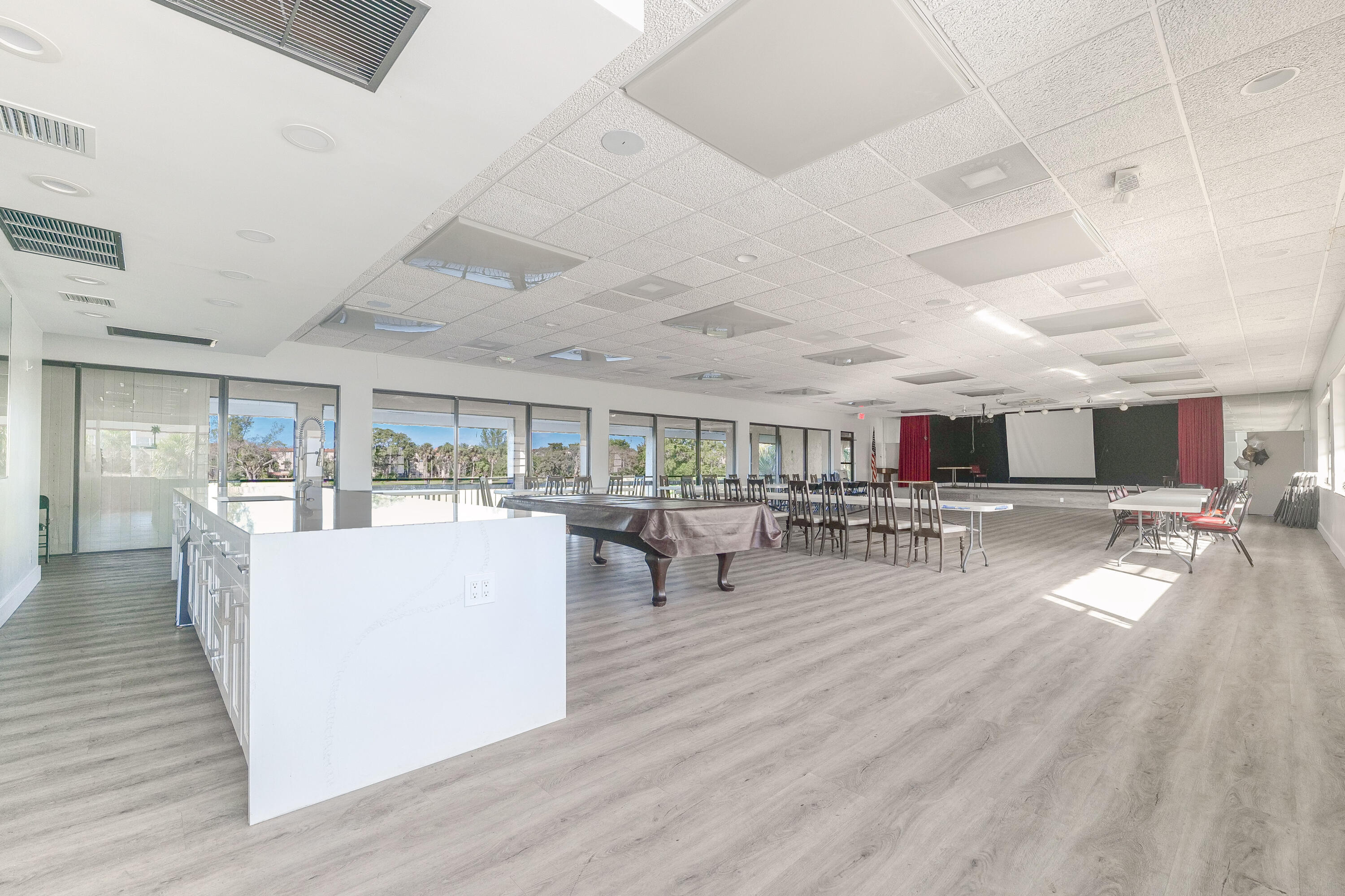 LAS VISTAS - Residential