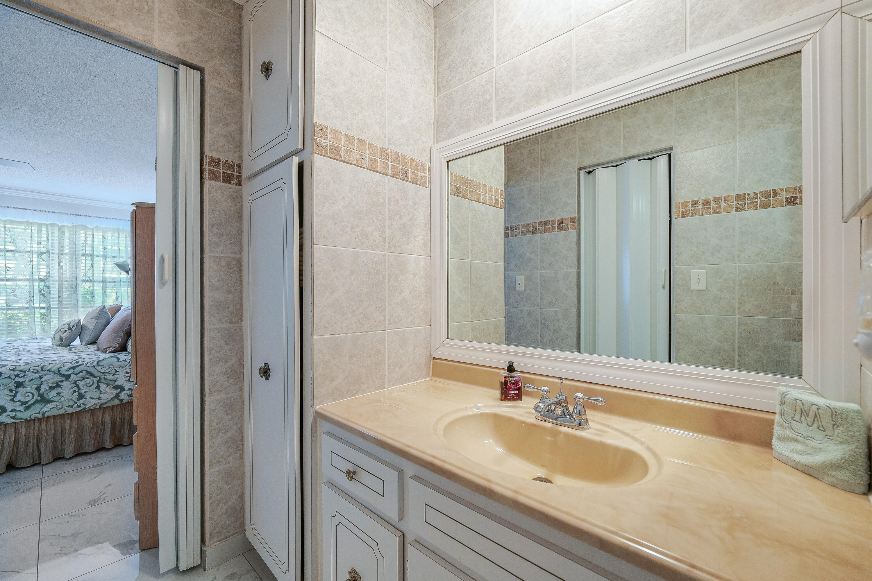 LAS VISTAS - Residential