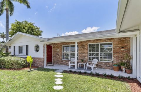 A home in Deerfield Beach