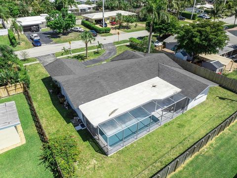 A home in Deerfield Beach