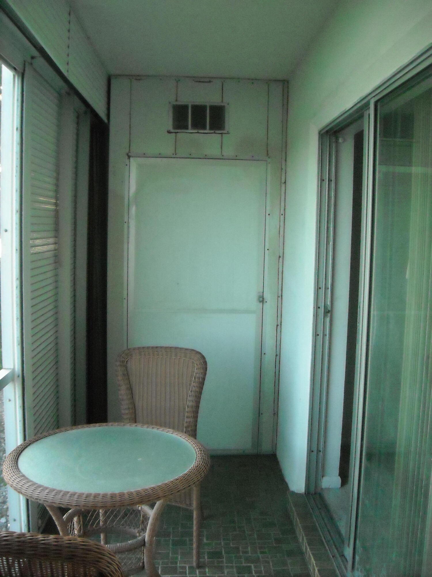 CHATHAM CONDOS - Residential Lease