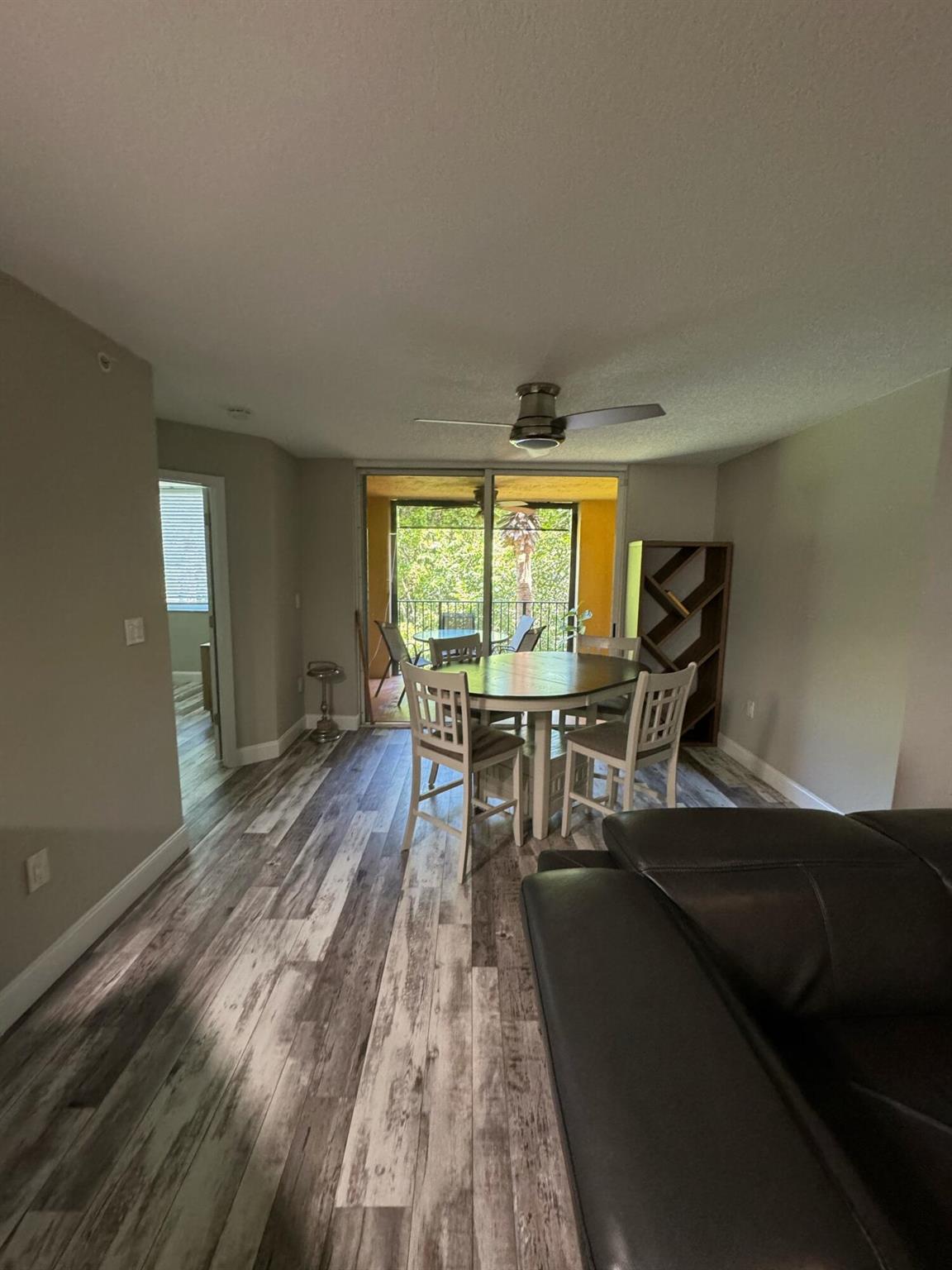 HYPOLUXOS MARINERS CAY CO - Residential Lease