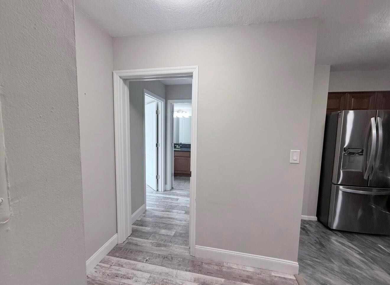 HYPOLUXOS MARINERS CAY CO - Residential Lease