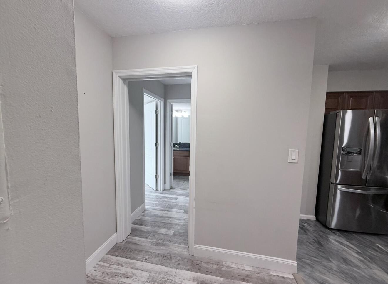 HYPOLUXOS MARINERS CAY CO - Residential Lease