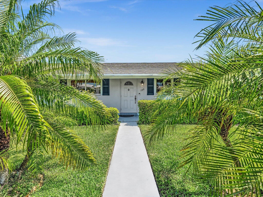 Photo of 2017 SW Golf Lane #109, Boynton Beach, FL 33426 (MLS # B26043546)