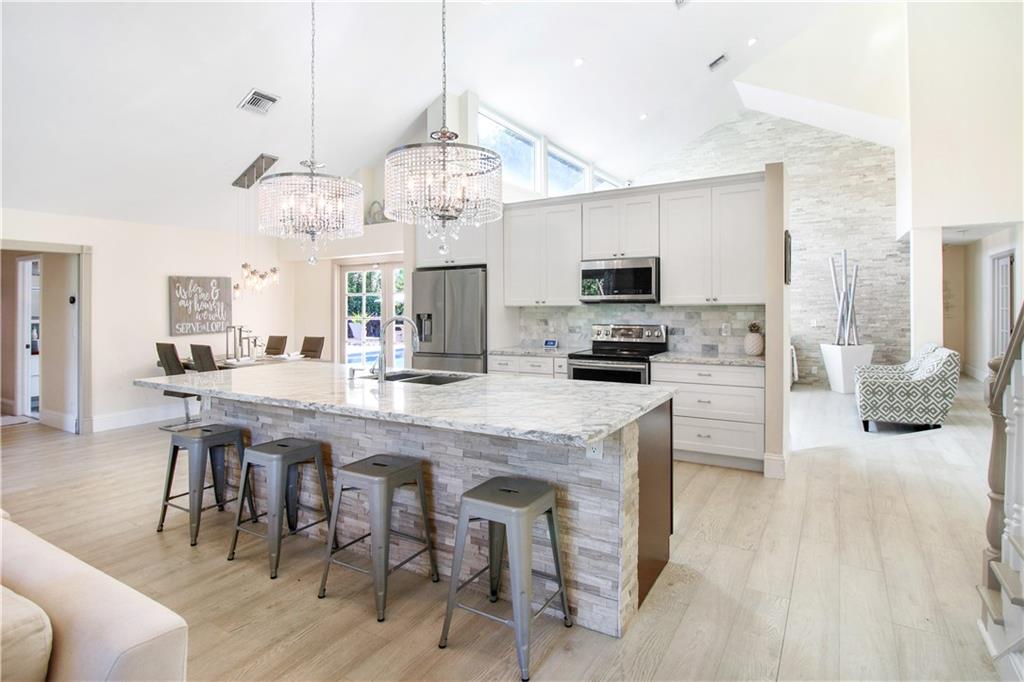 Pine Ridge 112-37 B - Residential Lease