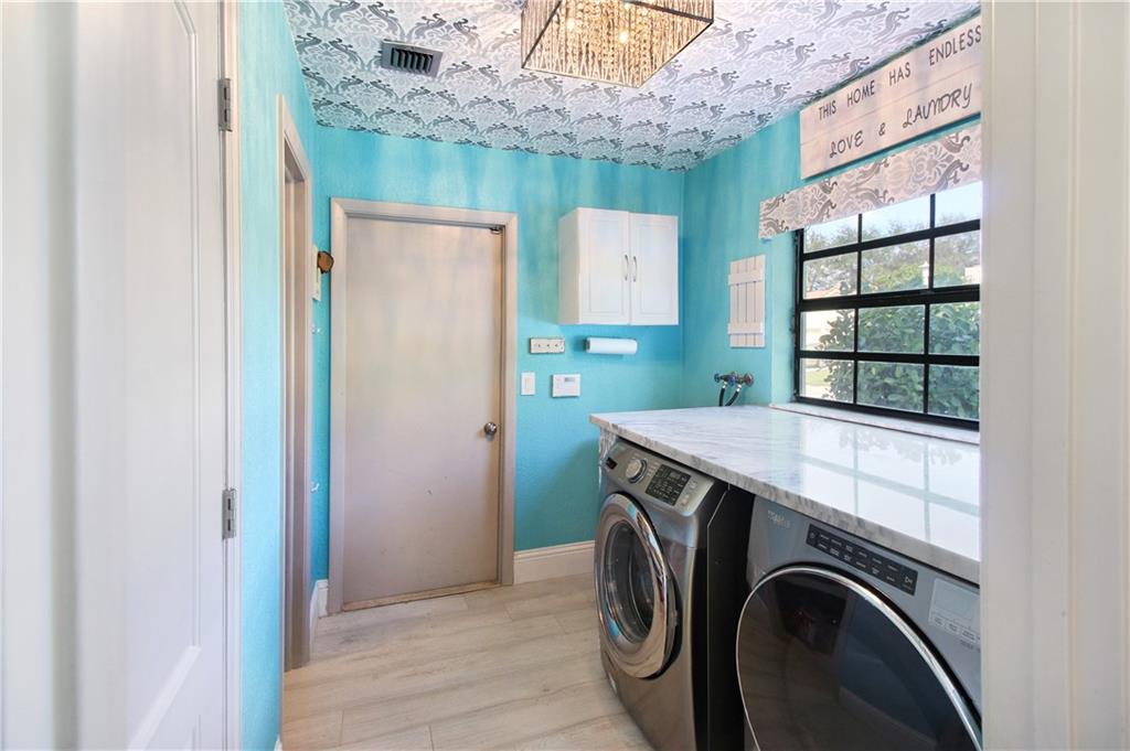 Pine Ridge 112-37 B - Residential Lease