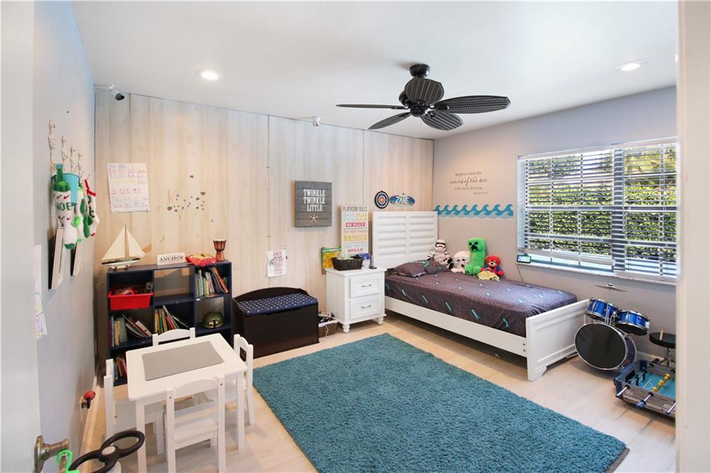 Pine Ridge 112-37 B - Residential Lease