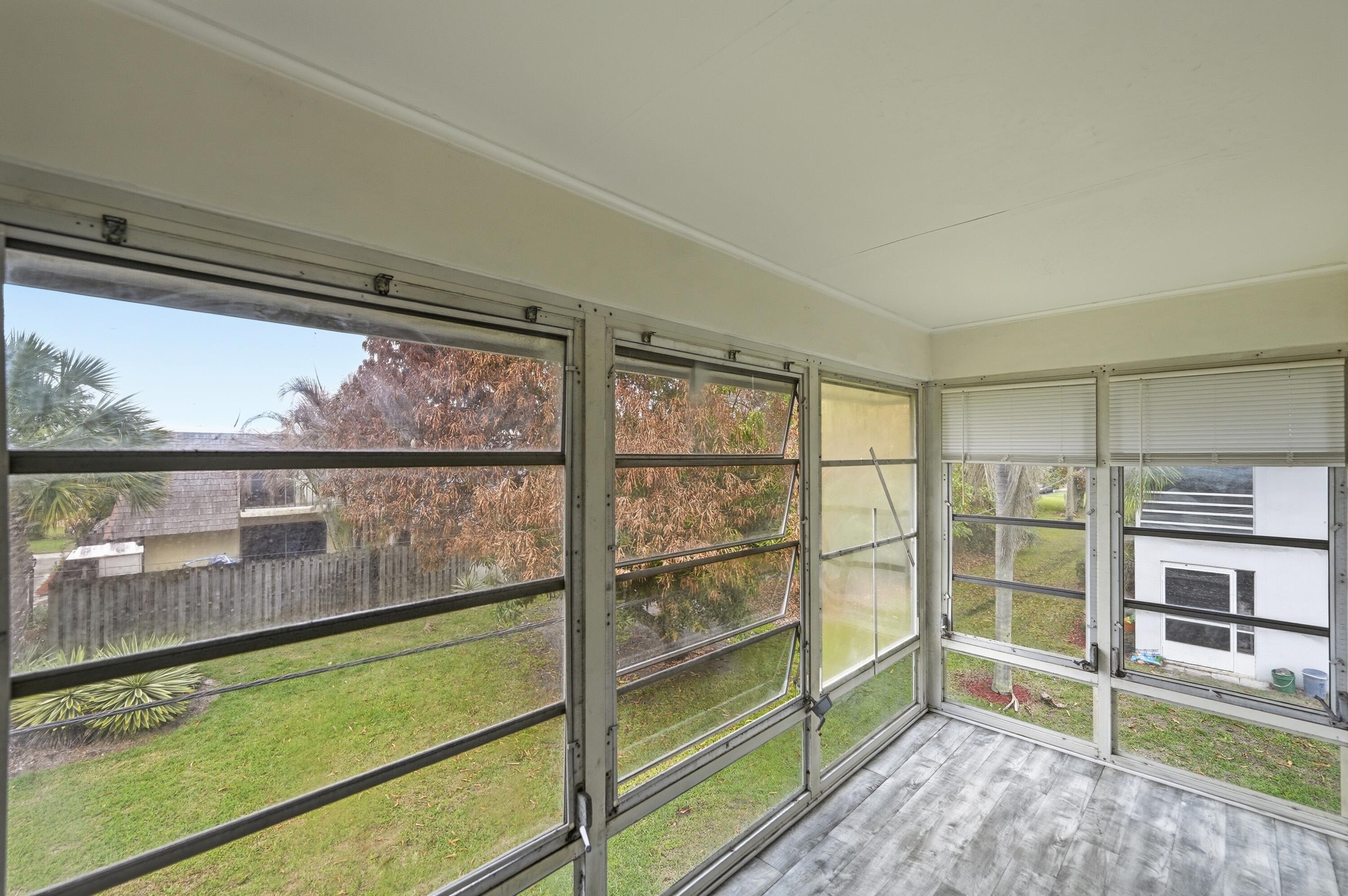 TROPIC GROVES CONDO - Residential