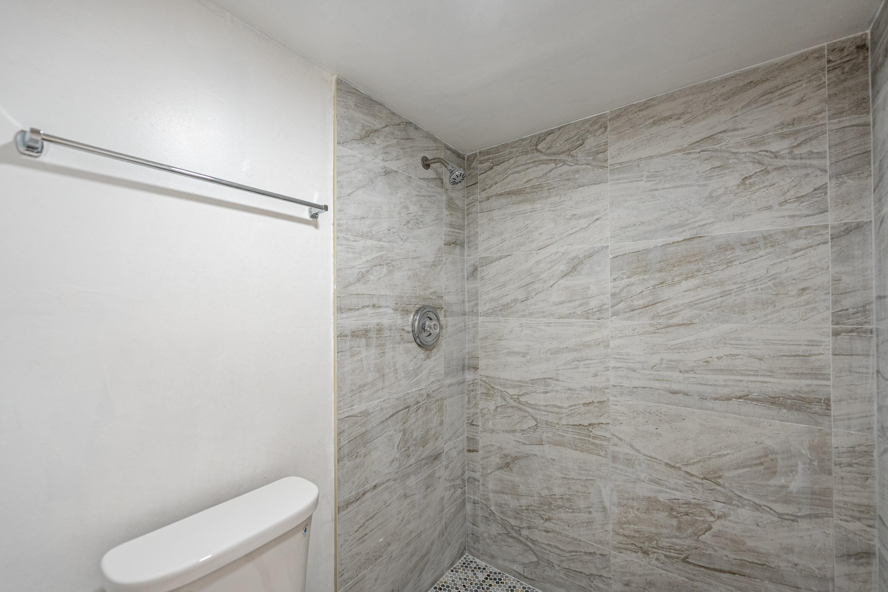 TROPIC GROVES CONDO - Residential