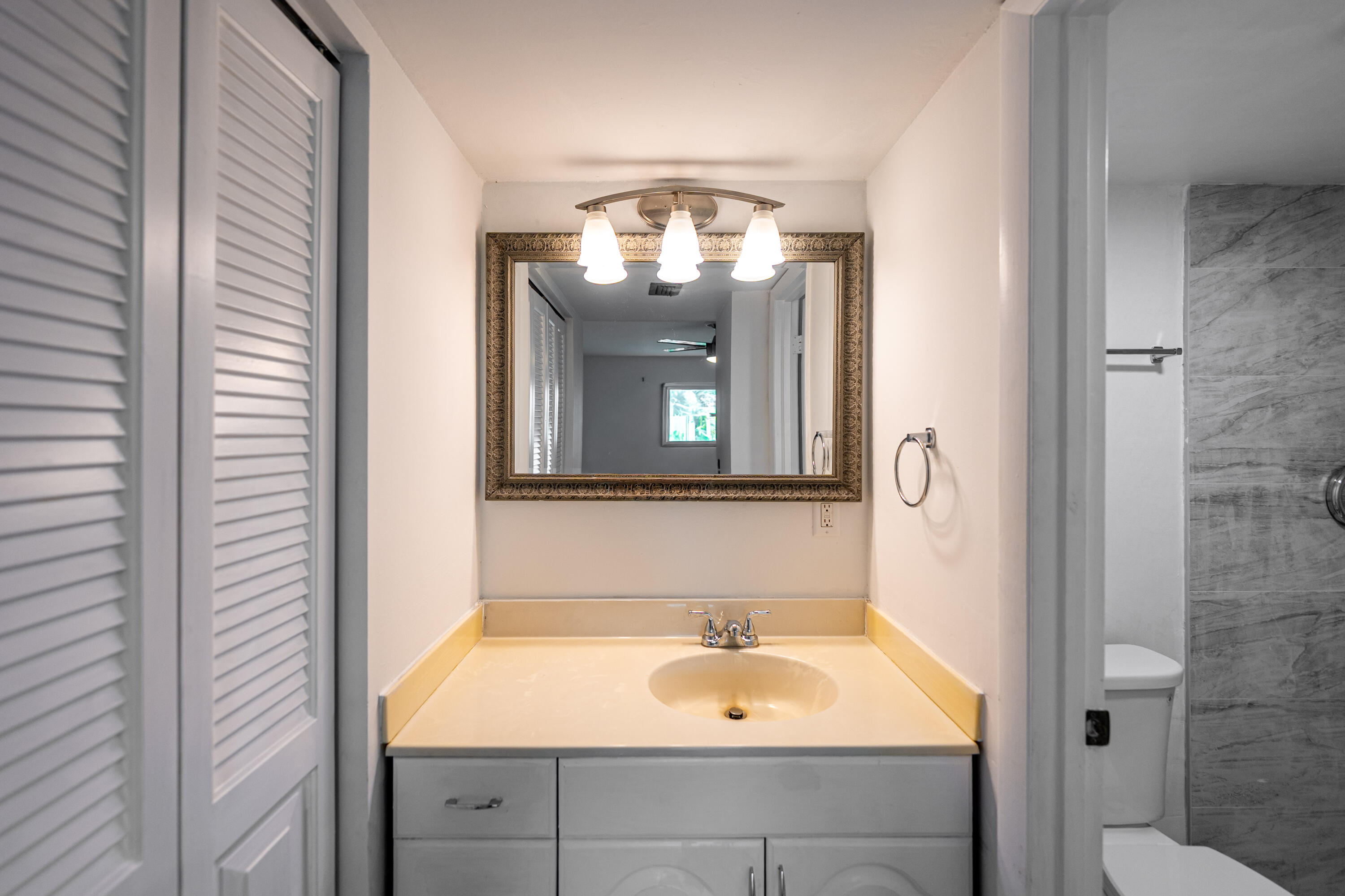 TROPIC GROVES CONDO - Residential