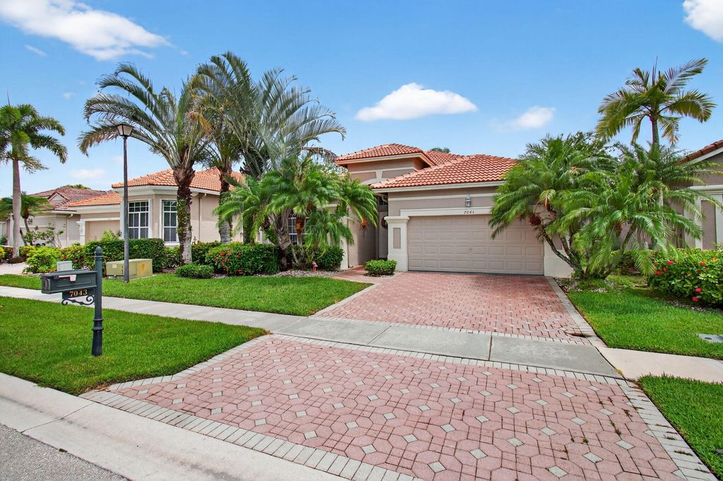 Photo of 7043 Southport Drive, Boynton Beach, FL 33472 (MLS # R11103198)