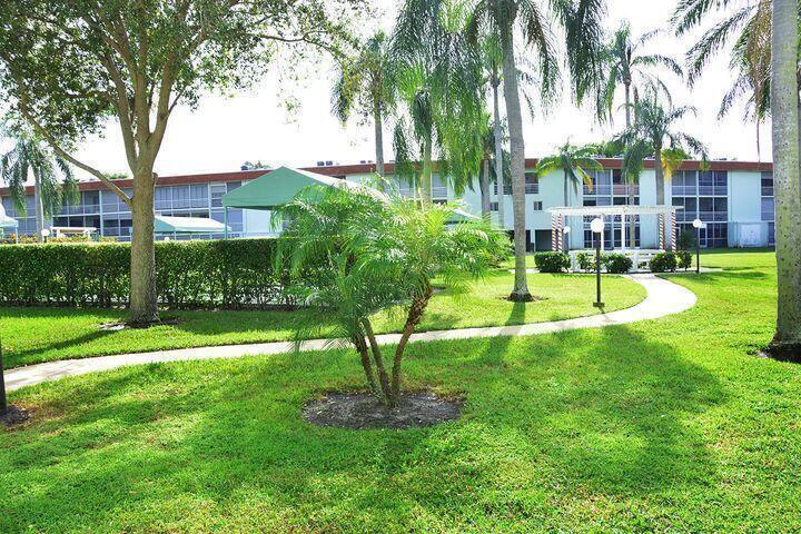 REGAL PALMS TRAFALGAR CON - Residential Lease