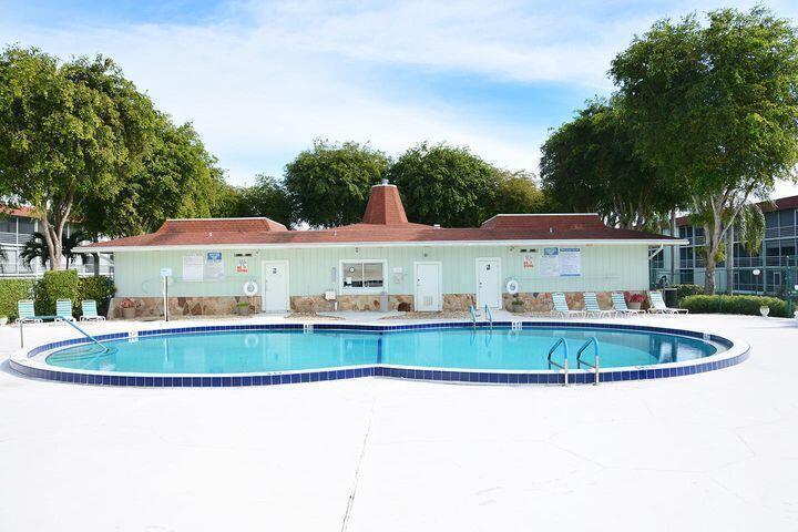 REGAL PALMS TRAFALGAR CON - Residential Lease