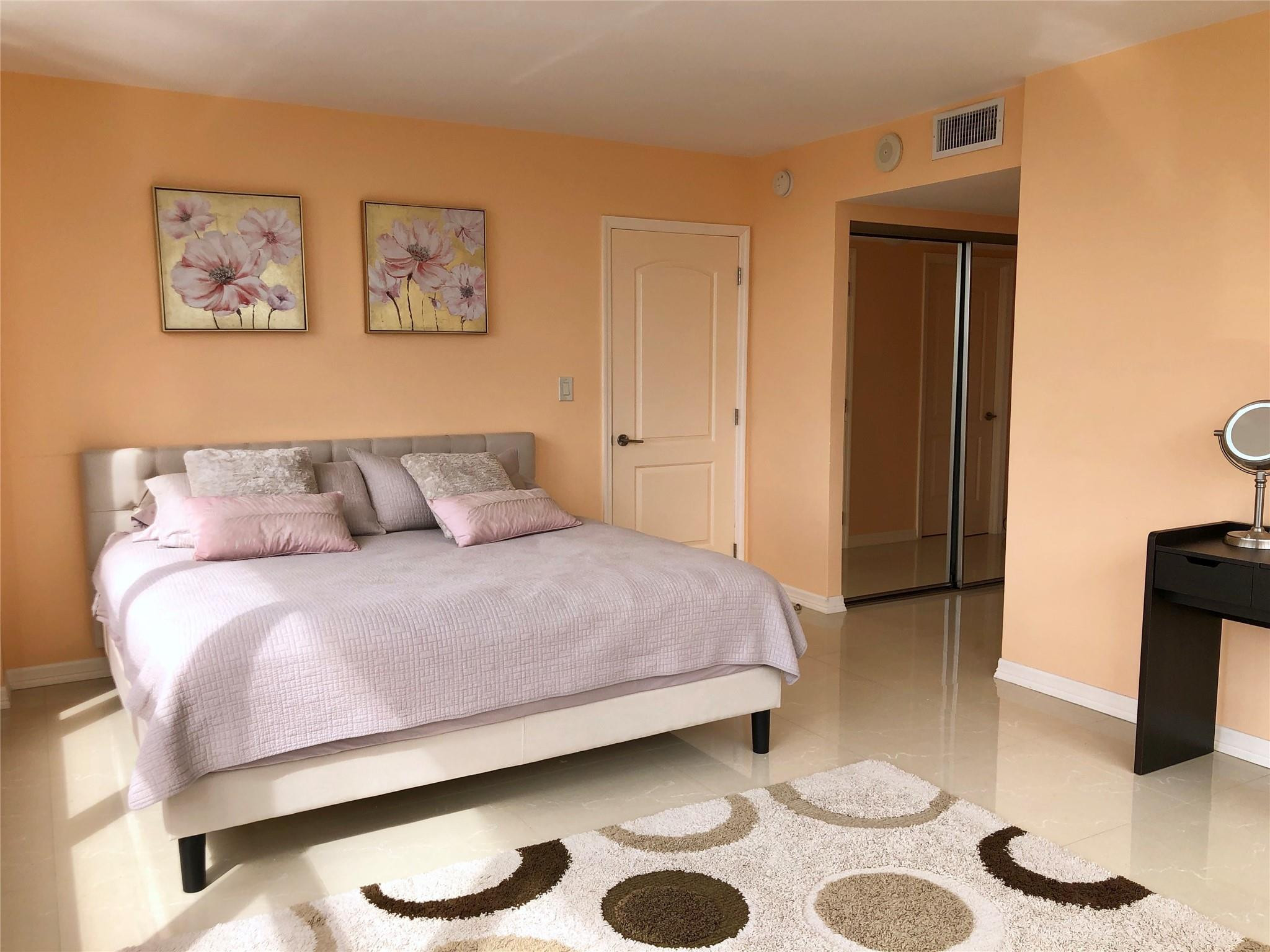 OLYMPUS CONDO PHASE - Residential