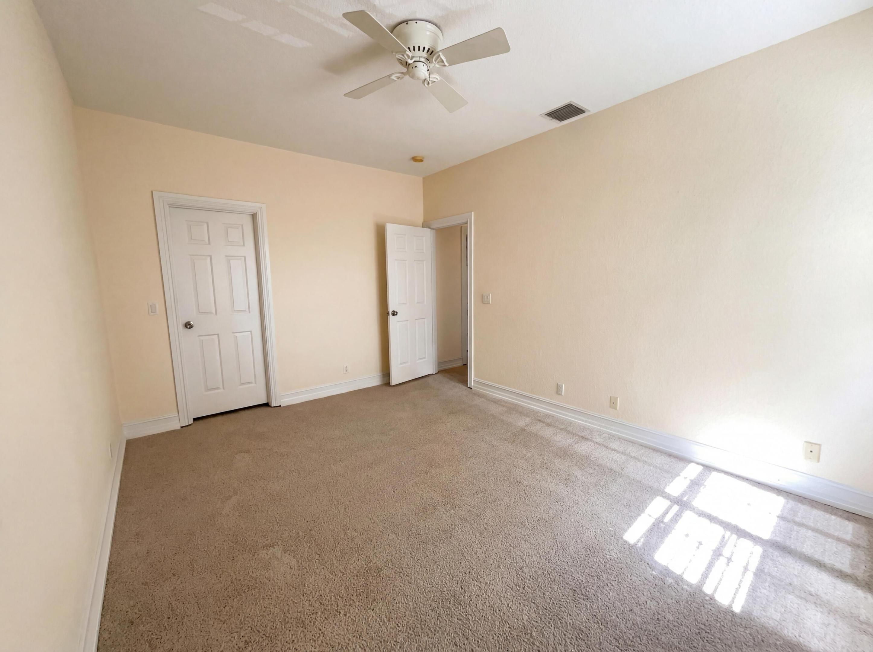 COLONY COURT - Residential