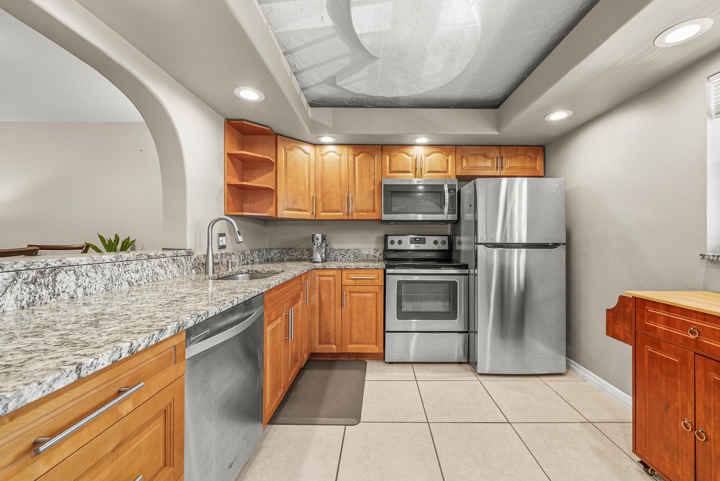 VILLAGE ROYALE - Residential