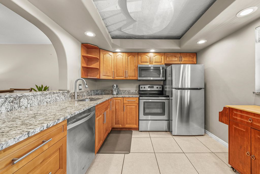 Photo of 2615 NE 1st Court #203, Boynton Beach, FL 33435 (MLS # B26016268)