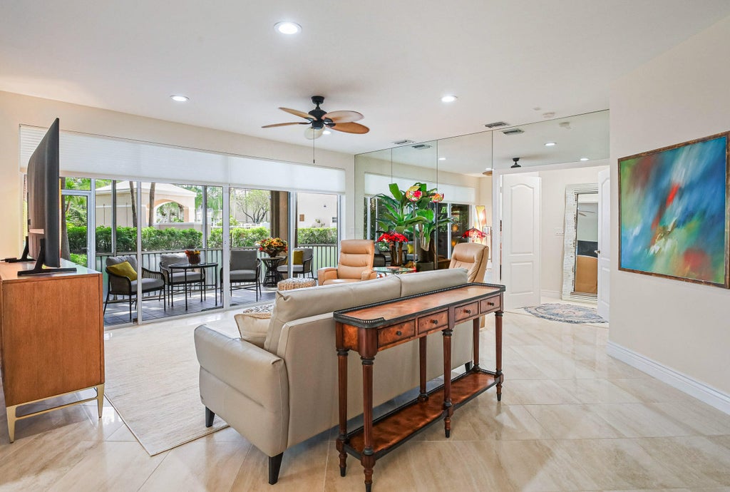 Photo of 102 Legendary Circle, Palm Beach Gardens, FL 33418 (MLS # B26085934)