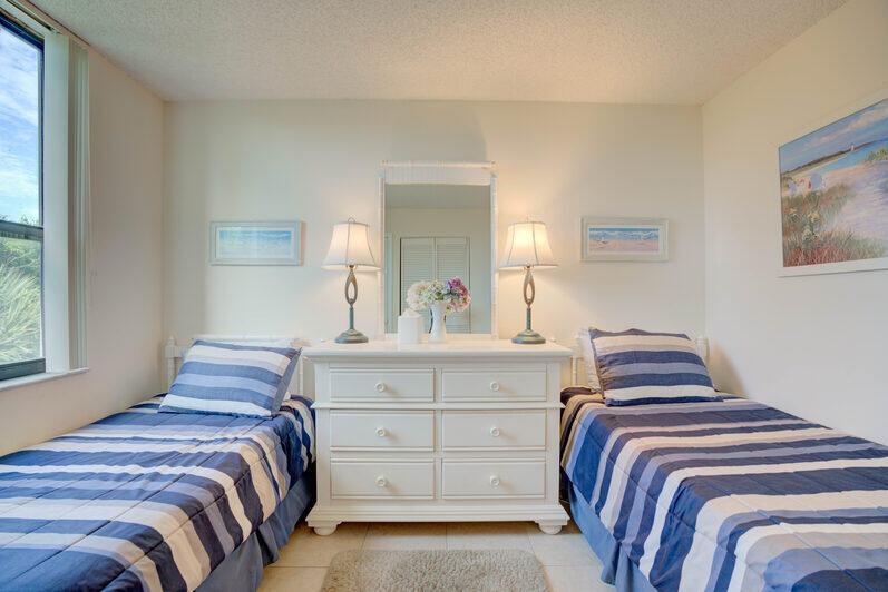 JUNO SHORES RESORT CONDO - Residential Lease