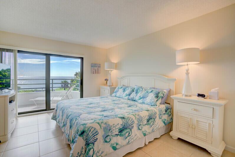 JUNO SHORES RESORT CONDO - Residential Lease