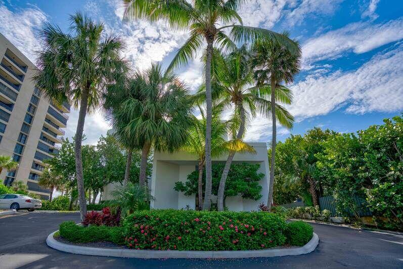 JUNO SHORES RESORT CONDO - Residential Lease