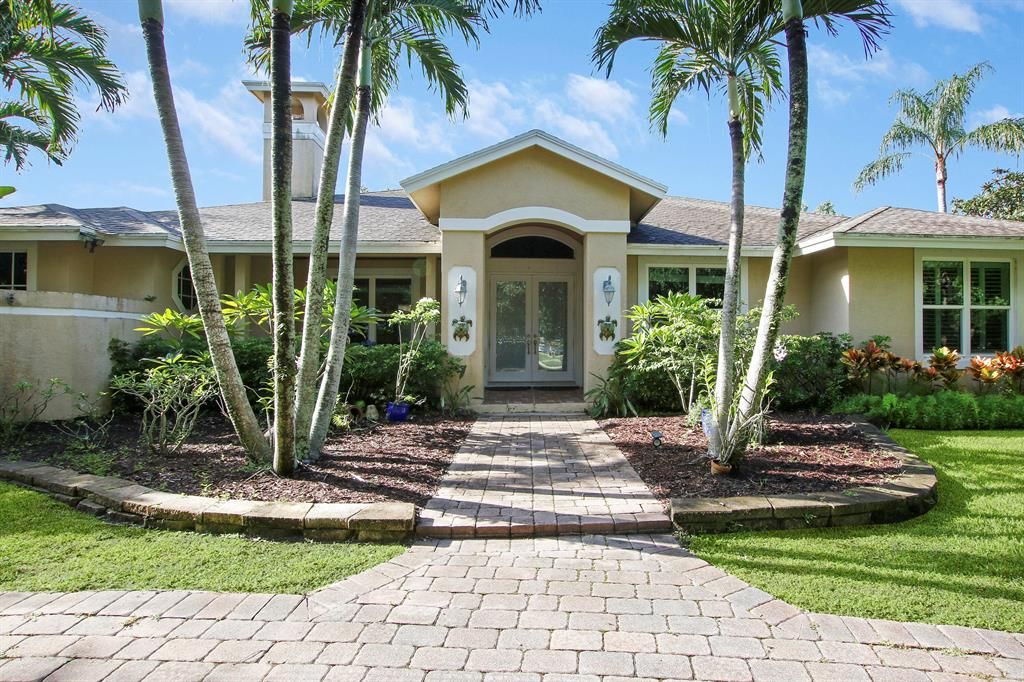 Photo of 7662 167th Court Ct N, Palm Beach Gardens, FL 33412 (MLS # R10744303)
