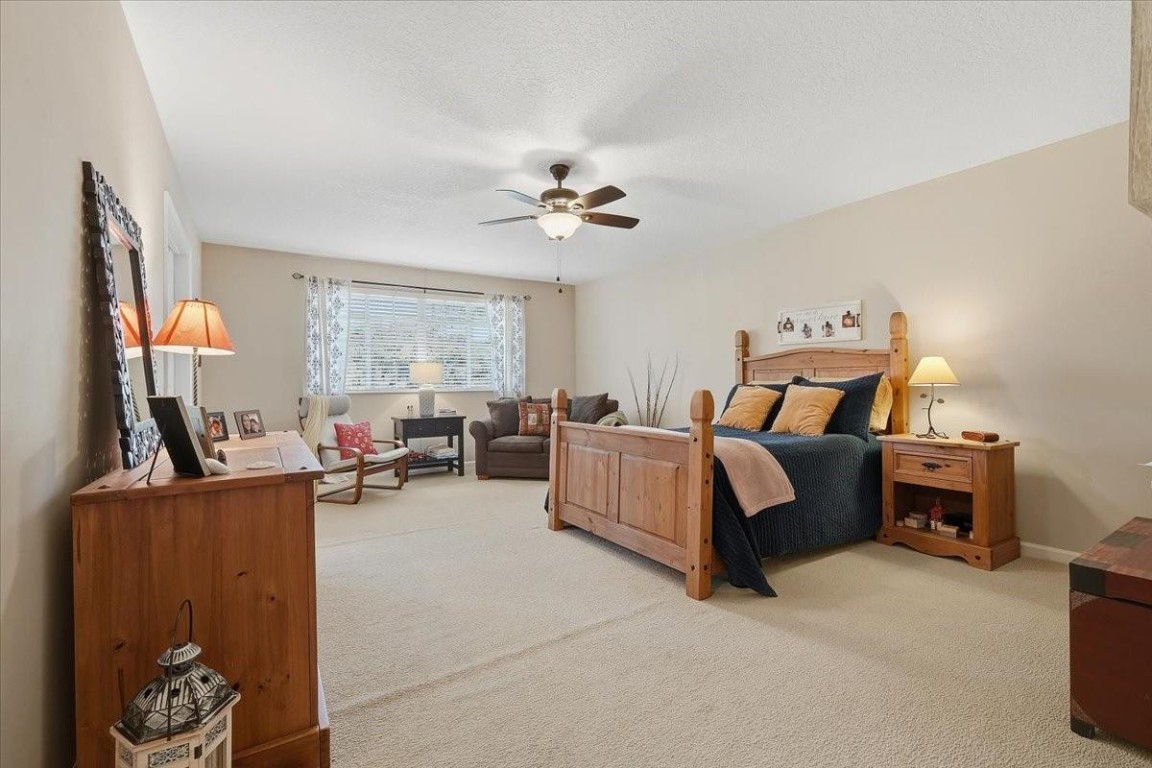 Hunter's Pointe - Residential