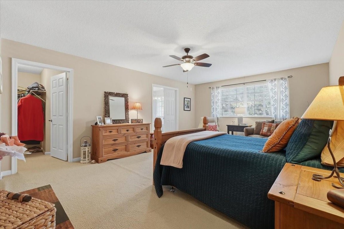 Hunter's Pointe - Residential