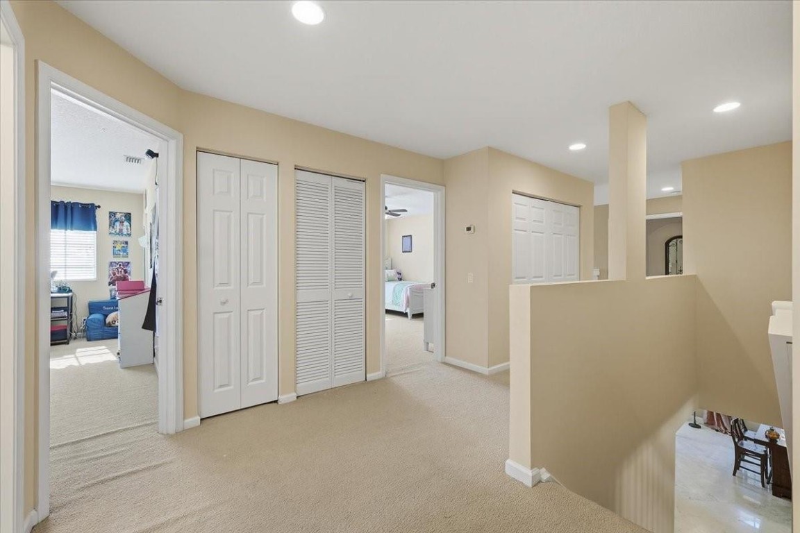 Hunter's Pointe - Residential