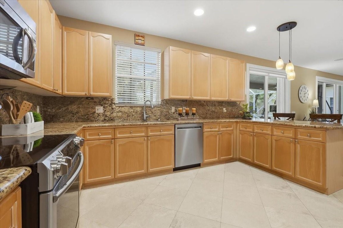 Hunter's Pointe - Residential