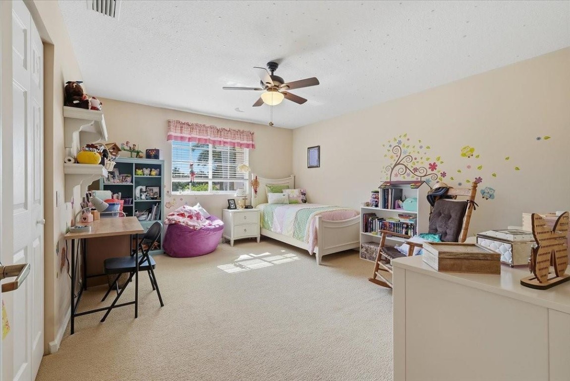 Hunter's Pointe - Residential