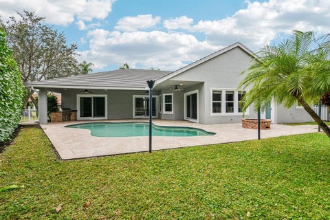 Tiny photo for 1919 S CLUB Drive, Wellington, FL 33414 (MLS # B26070880)