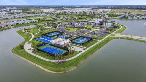 A home in Port St Lucie