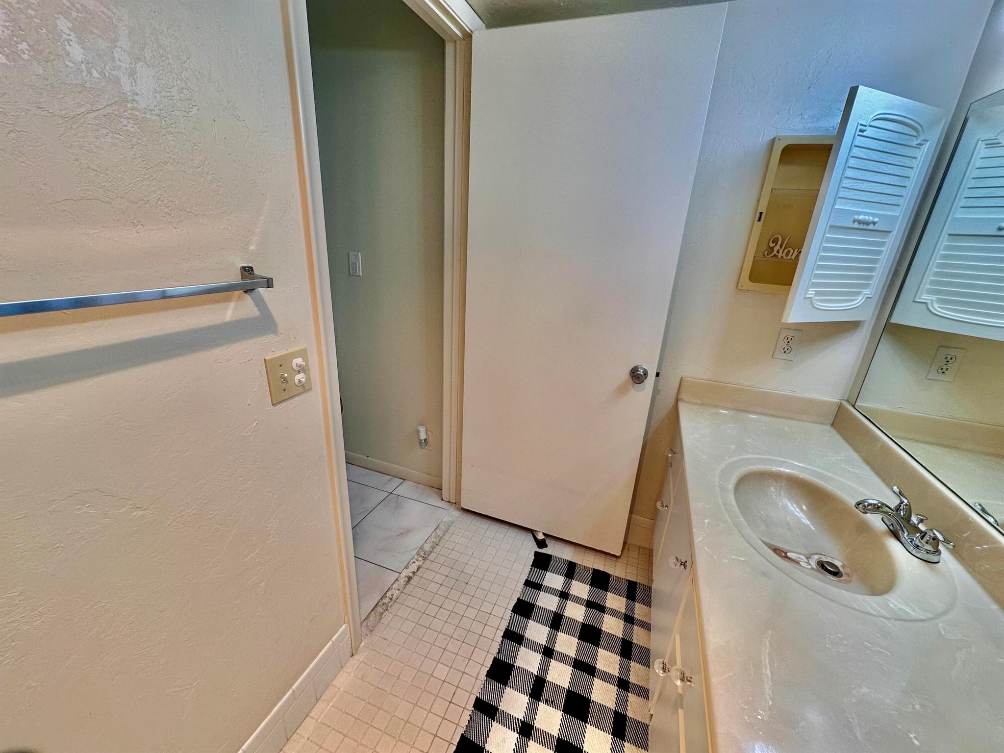 WYNMOOR COMMUNITY - Residential Lease