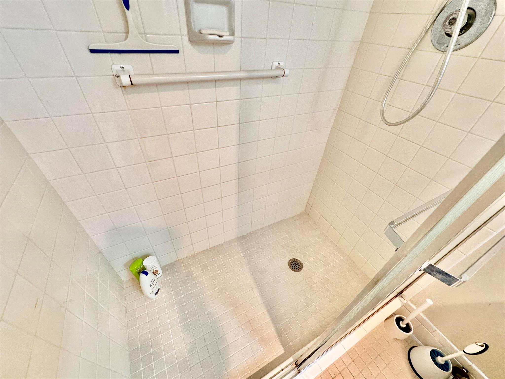 WYNMOOR COMMUNITY - Residential Lease